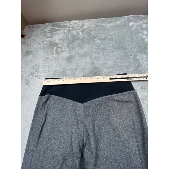 Nike Legend Dri-Fit Womens Medium Gray & Black Athletic Leggings Workout Running - Picture 4 of 10